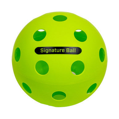 The Giant Pickleball